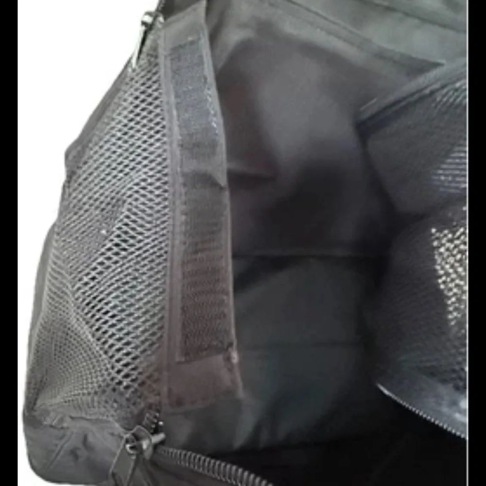 Travel Black Soft Sided Pet Dog/Animal Carrier Bag Scottish Terrier On One Side